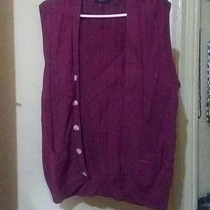 Women's no sleeves sweat shirt...